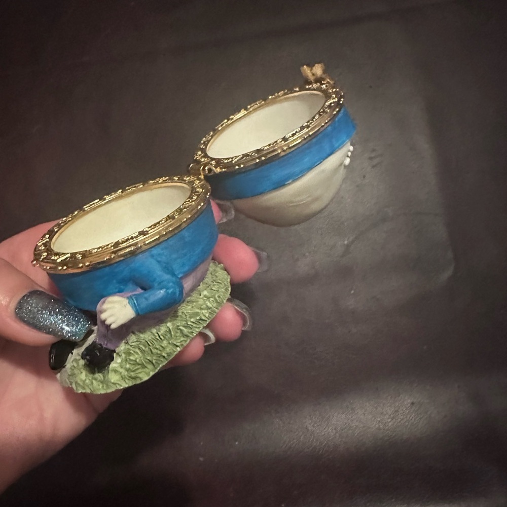 Humpty Dumpty Trinket Box - Picture 4 of 7